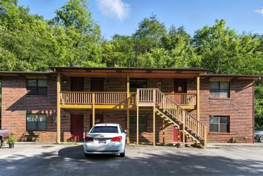 Main picture of 12827 Chapman Hwy