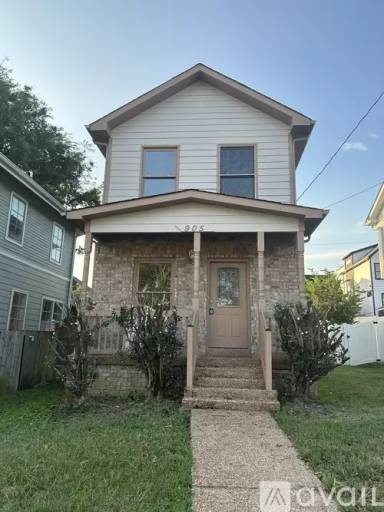 Main picture of 905 Jackson St