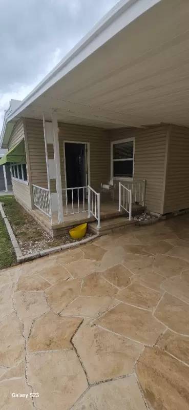 Main picture of Doral Village Mobile Home Park