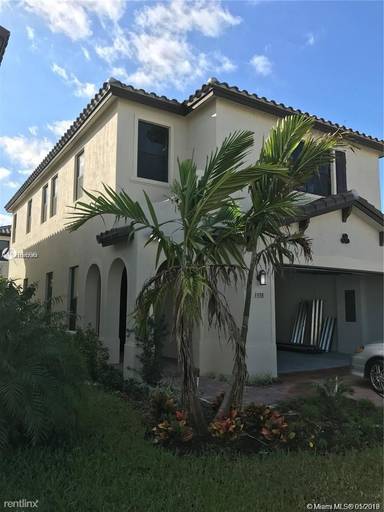 Main picture of 3525 W 97th St