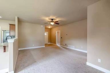 Main picture of 8715 William Dr