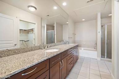 Main picture of 3334 Allen Pkwy