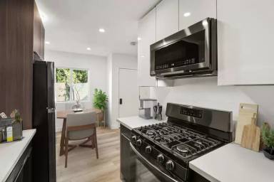 Main picture of 2561 W Ave 30