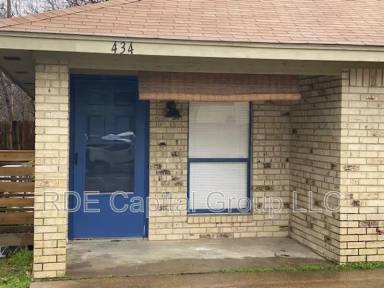 Main picture of 432 NW 23rd St