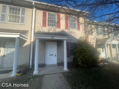 Main picture of 402 Royal Court Ln
