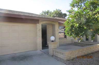 Main picture of Sunland Village East