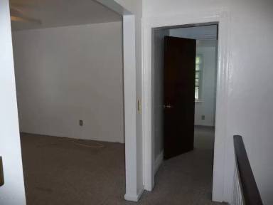 Main picture of 37 Leighton Ave