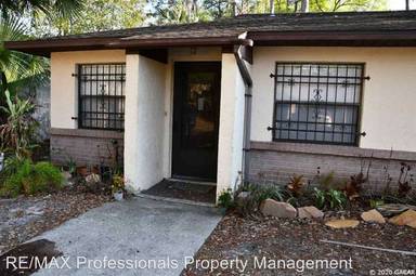 Main picture of 3429 NW 21st Dr