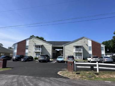 Main picture of 403 S Thomas Rd