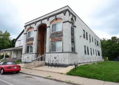 Main picture of 2029 N College Ave