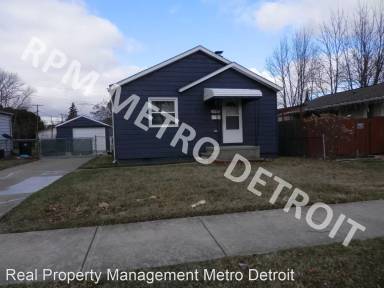 Main picture of 25545 Packard St