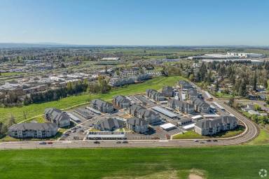 Main picture of Woodburn Villas