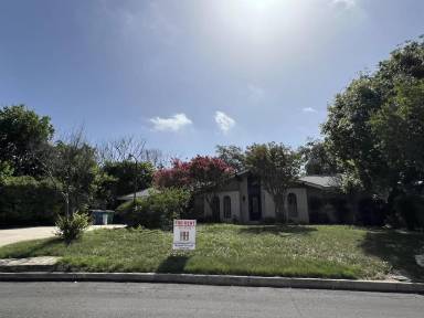 Main picture of 10622 Mount Ida
