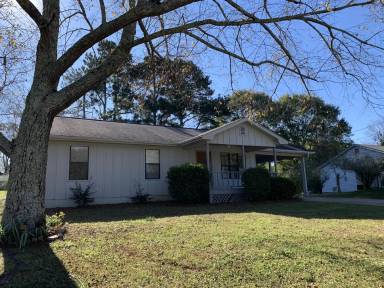 Main picture of 5839 Overby Rd