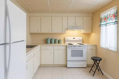 Main picture of 4218 Inverrary Blvd