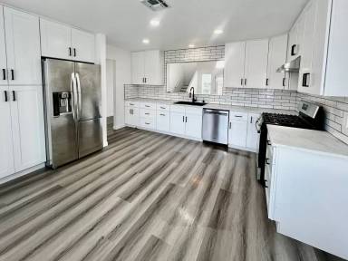 Main picture of 4121 W Michigan Ave