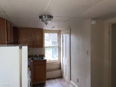 Main picture of 209 Scammel St