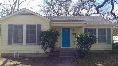 Main picture of 1701 N Beach St