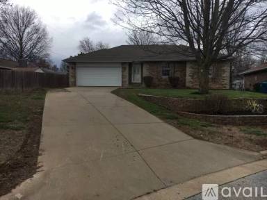 Main picture of 601 Cypress Ave