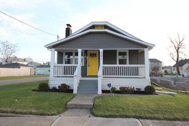 Main picture of 991 Bellows Ave