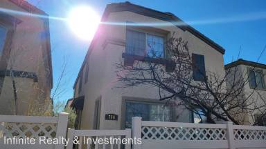 Main picture of 736 Piercey Ct