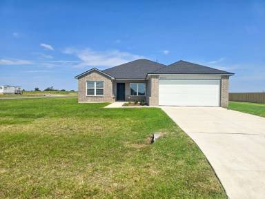 Main picture of 40952 Shawnee Meadows Dr