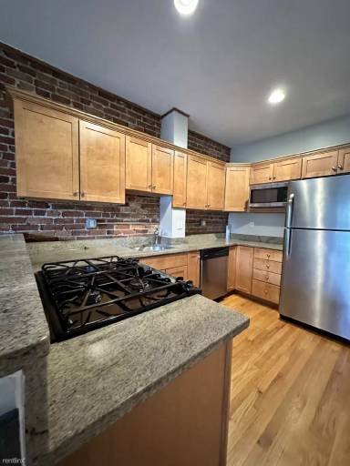 Main picture of 147 L St