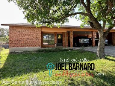 Main picture of 102 Lbj Cv