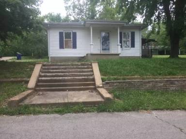 Main picture of 201 Graham St