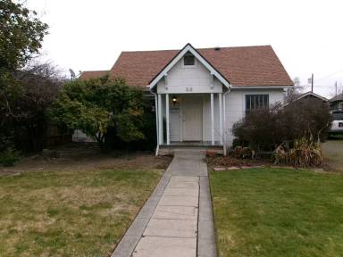 Main picture of 36 N Peach St