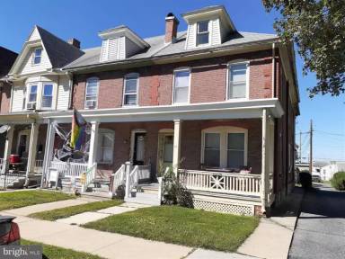 Main picture of 25 Chestnut St