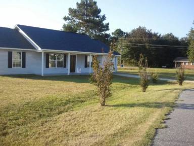 Main picture of 3216 Walnut Way