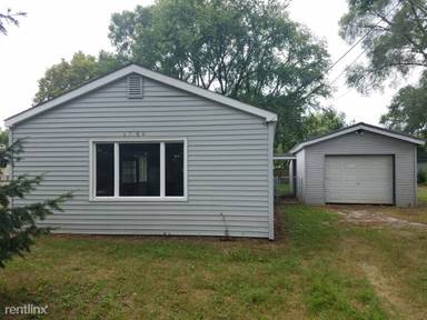 Main picture of 8764 Washington St