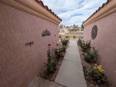 Main picture of 9729 Buckhorn Dr