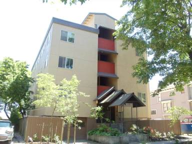 Main picture of 118 18th Ave E