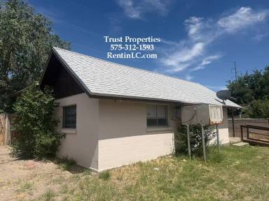Main picture of 920 Texas Ave