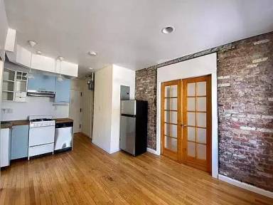 Main picture of 10 Rivington St