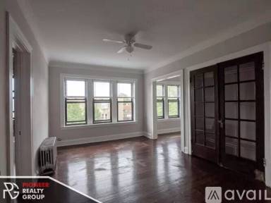 Main picture of 4641 N Paulina St