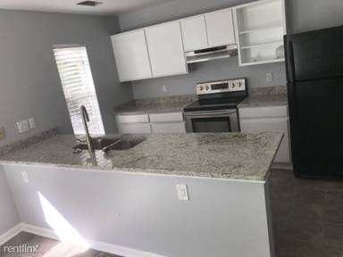 Main picture of 8814 Bridgefield