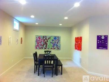 Main picture of 1606 Simmons Ct