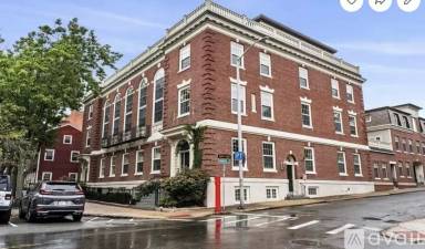 Main picture of 17 Central St