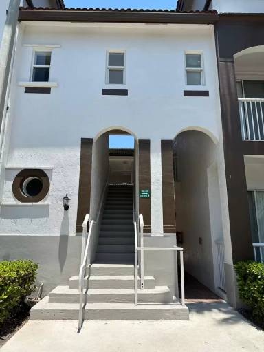 Main picture of 4435 SW 160th Ave