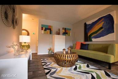 Main picture of The Grove Apartments of San Antonio