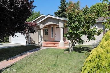 Main picture of 322 Jackson St