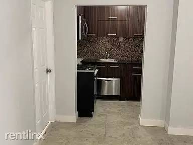 Main picture of 279 Harrison Ave