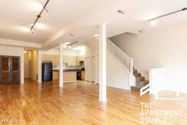 Main picture of 2336 N Milwaukee Ave
