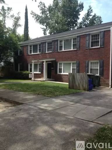 Main picture of 121 S Harden St