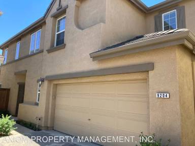 Main picture of 9204 Cortina Cir