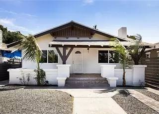 Main picture of 1250 W 58th Pl