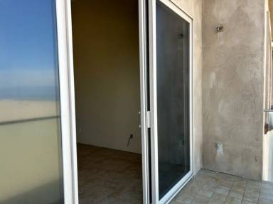 Main picture of 5058 Nautilus St